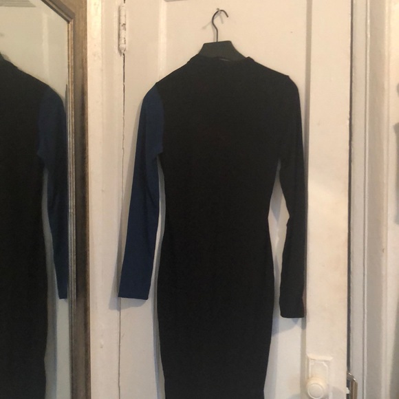 Color Block Bodycon Dress - Picture 2 of 2